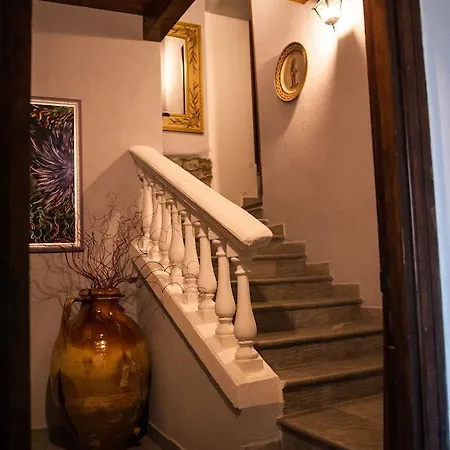 La Dimora Antica 3* فيدجانيلو